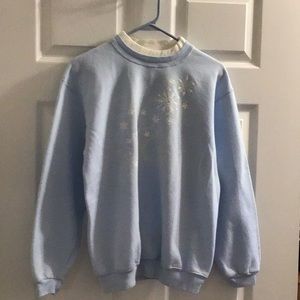 Morning Sun sweatshirt with snowflakes